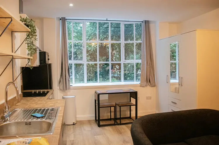 City Centre // Luxury 1 Bed Flat // SEP 2026 - Image 11